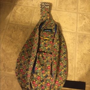 Sling back Kavu bag