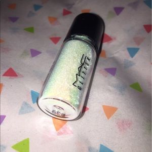 Mac Glitter Teal - On Hold
