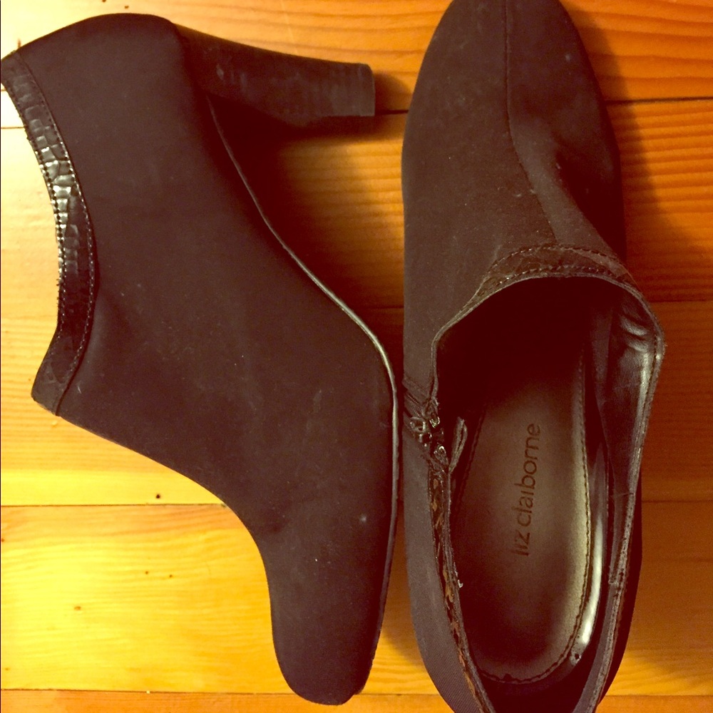 Liz Claiborne black booties - size 9