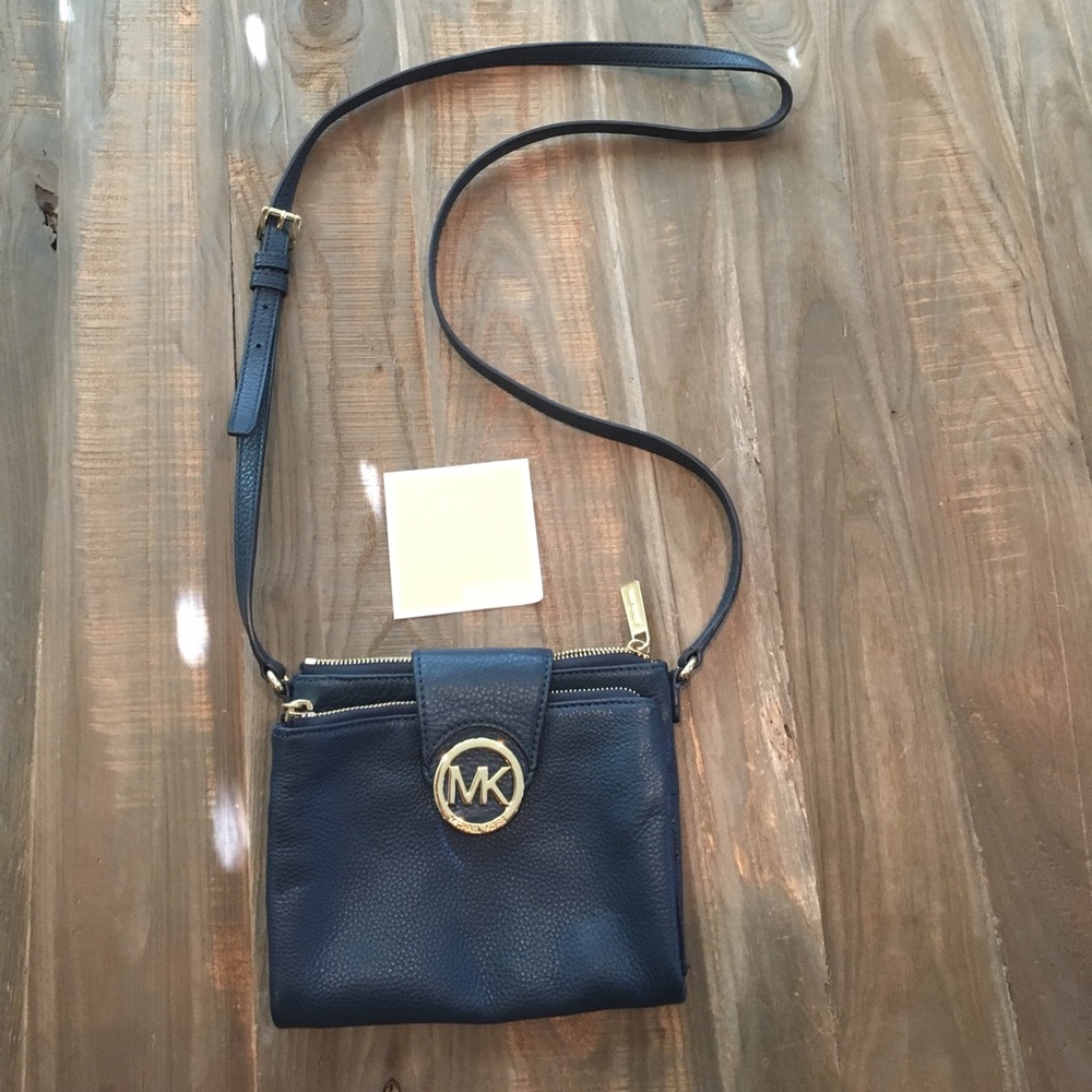 Michael Kors Cross body purse