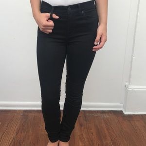 High Rise Black Skinny Jeans!