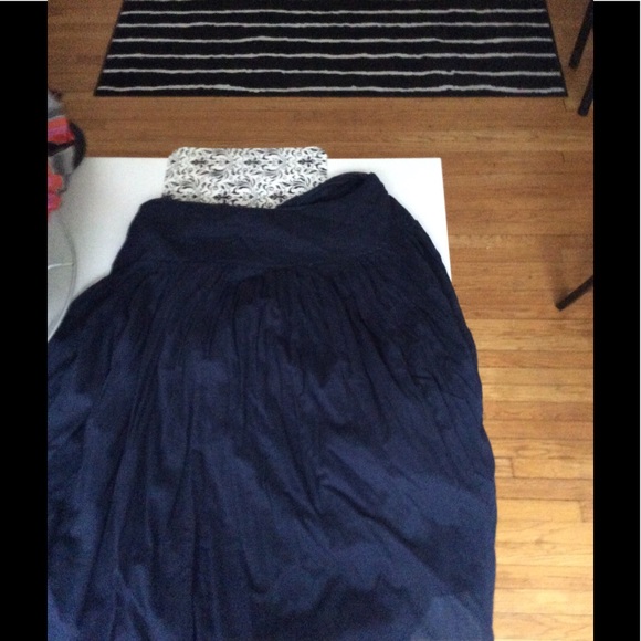 navy blue Ralph Lauren Skirt - Picture 3 of 4