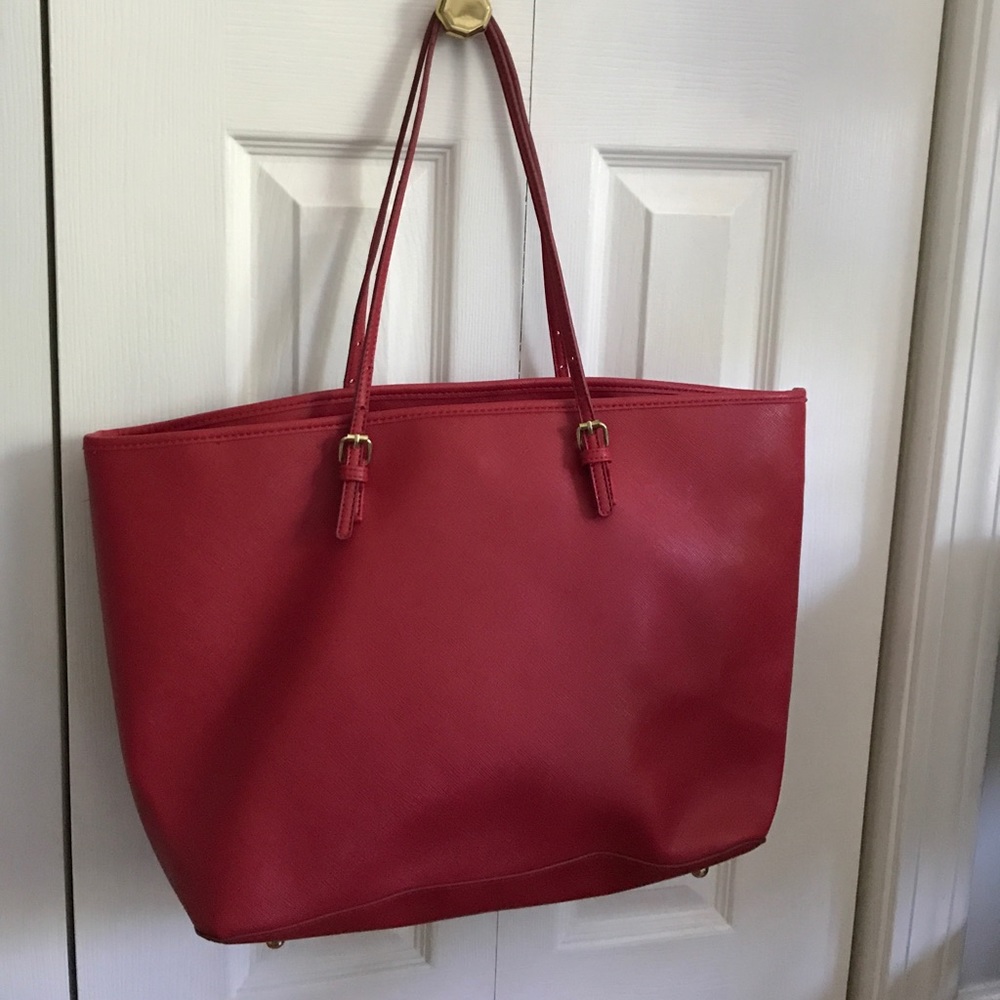 Red tote bag