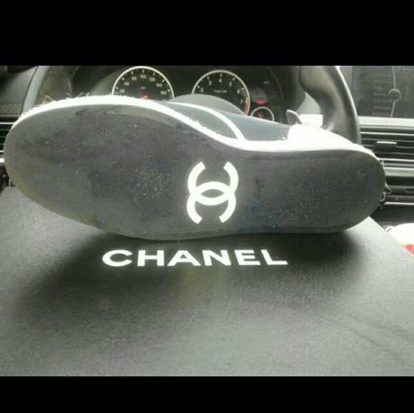 Chanel Shoes - Picture 2 of 2