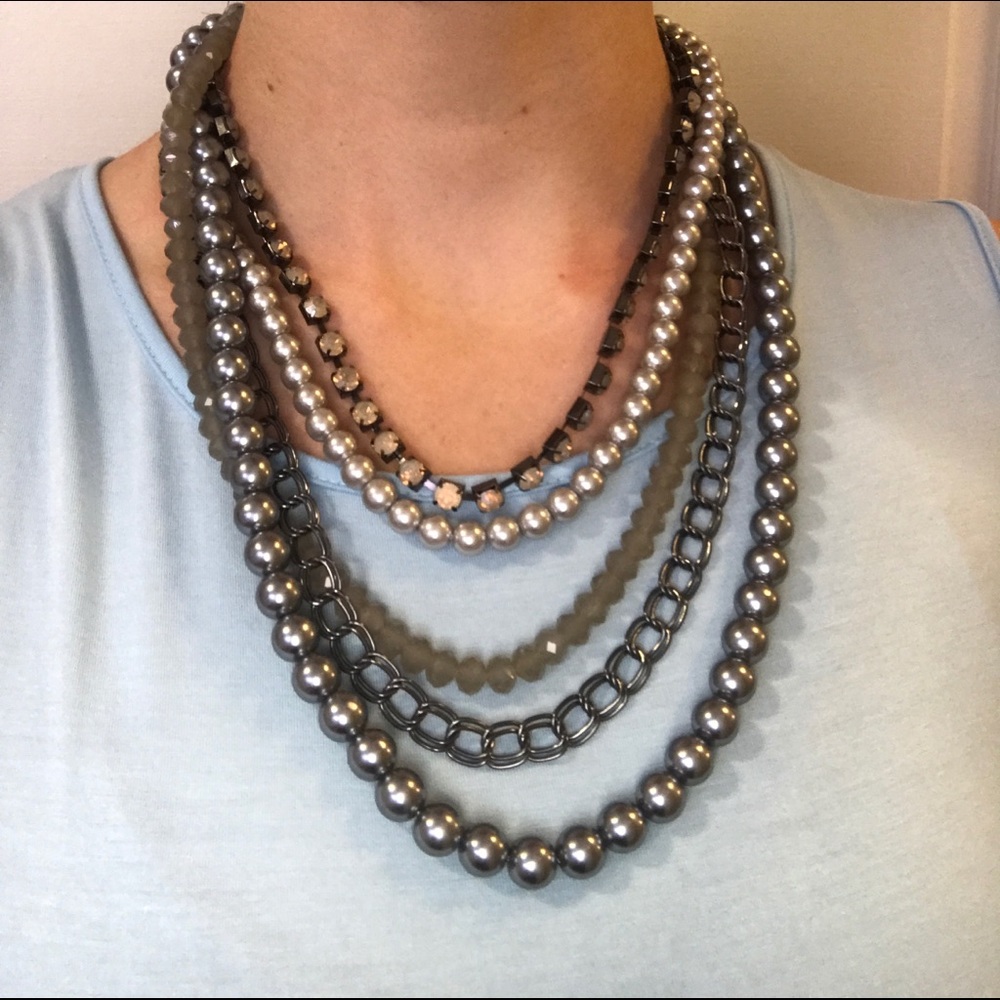 Beaded/jeweled Necklace