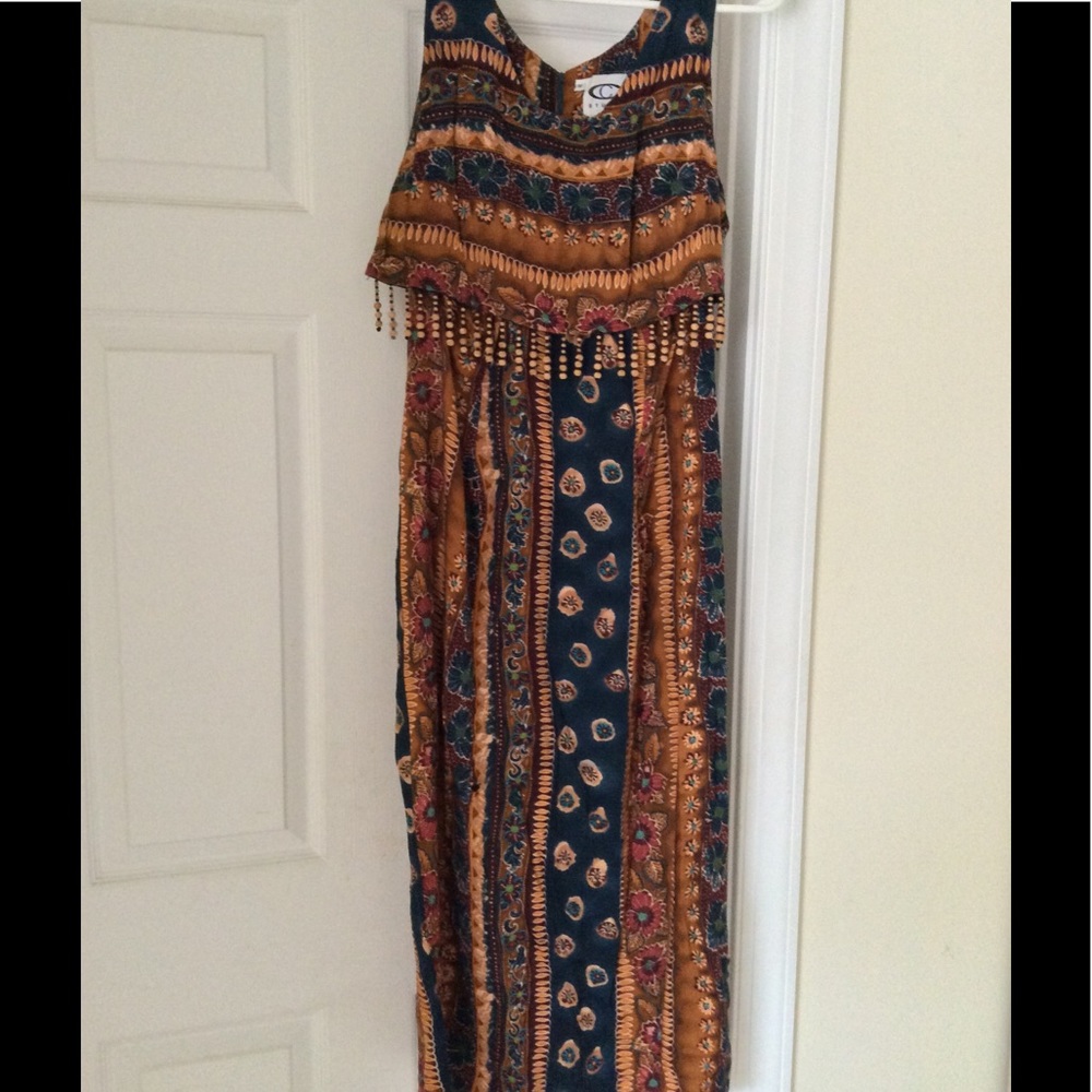 Studio CC custom nursing dress.