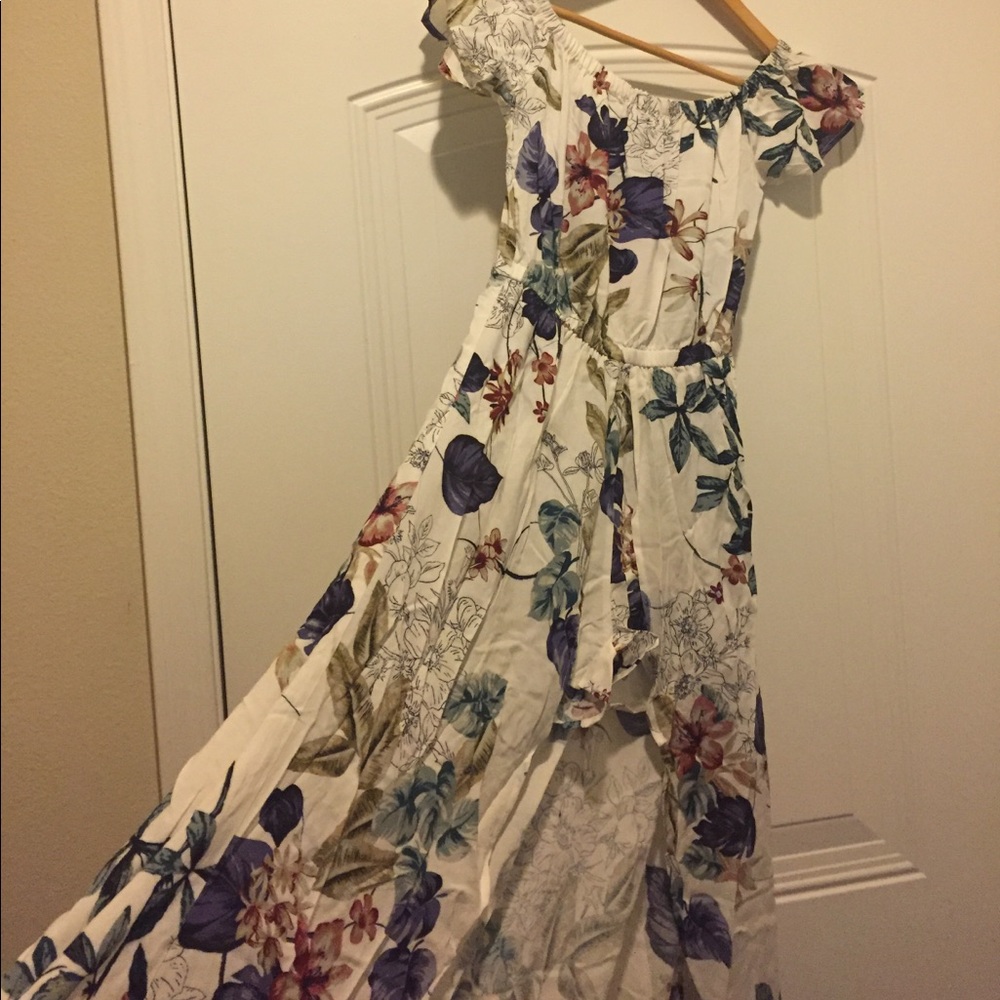 LAST ONE*Maxi dress w built in romper* PRICE FIRM* - Picture 3 of 6