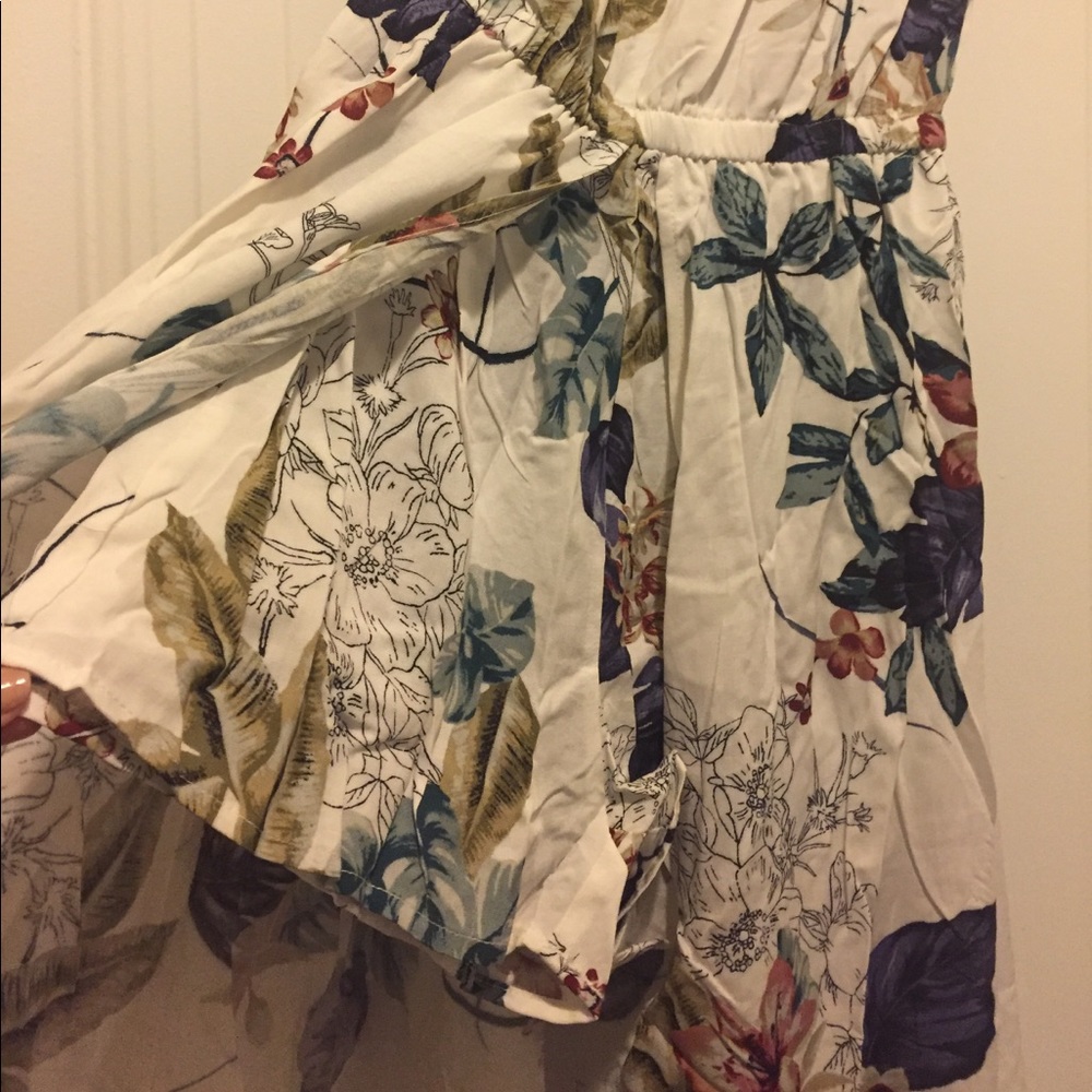 LAST ONE*Maxi dress w built in romper* PRICE FIRM* - Picture 4 of 6