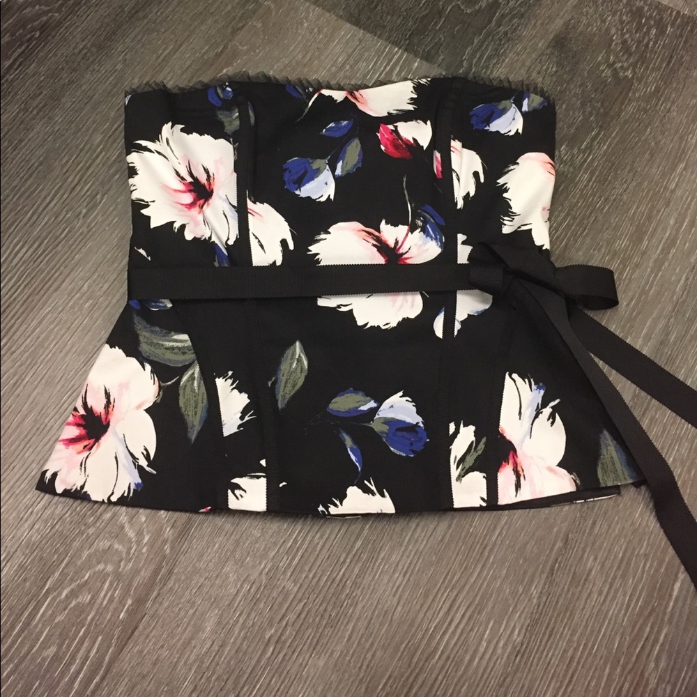 White House Black Market Strapless Bustier- Size 4