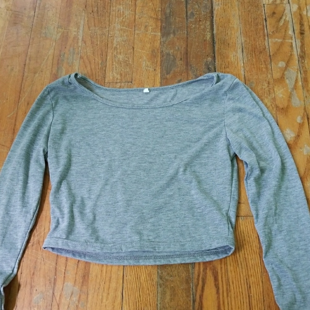 Long sleeve crop top shirt