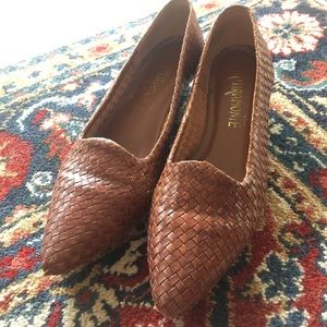 Vintage Miramonte wicker kitten heels 8.5