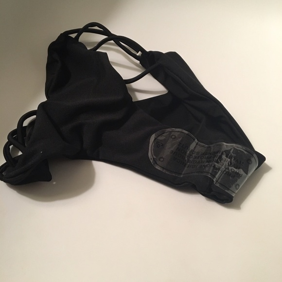 NWOT never worn Black bikini bottom size small - Picture 5 of 6