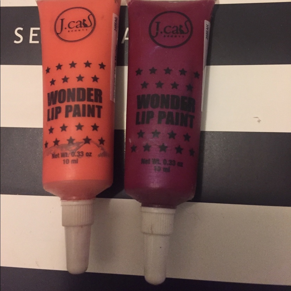2 wonder lip paint Never used