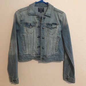 Adorable Denim Crop Jacket!