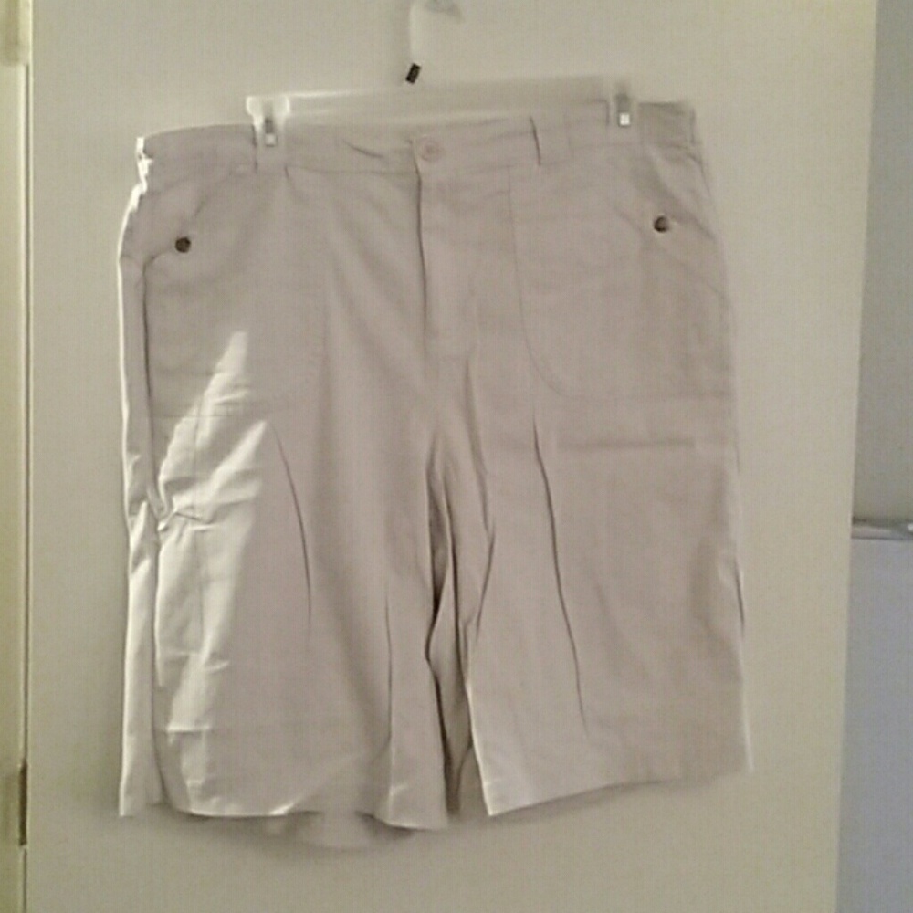 Bobbie Brooks shorts