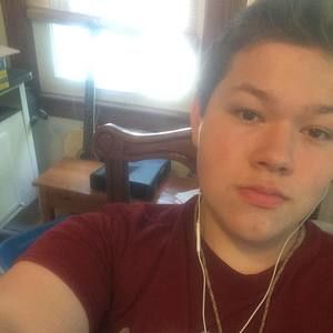 Meet your Posher, Caleb