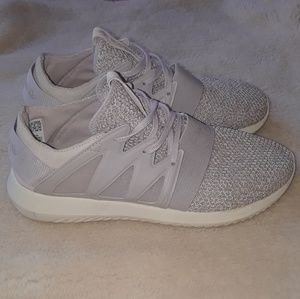 SOLD🎉 adidas tubular viral in ice purple