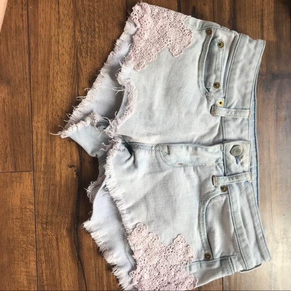 Jean shorts - Picture 1 of 2