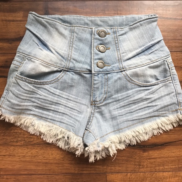 Jean shorts - Picture 1 of 2