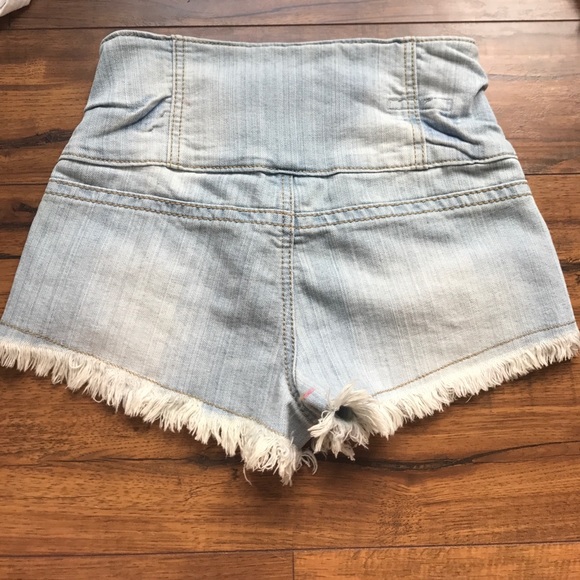 Jean shorts - Picture 2 of 2