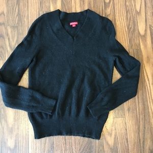 Black cashmere sweater