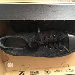 Black suede converse