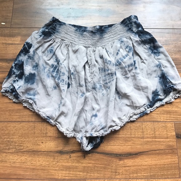 Shorts - Picture 2 of 2