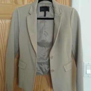 🥂BCBG Maxazria blazer XS women