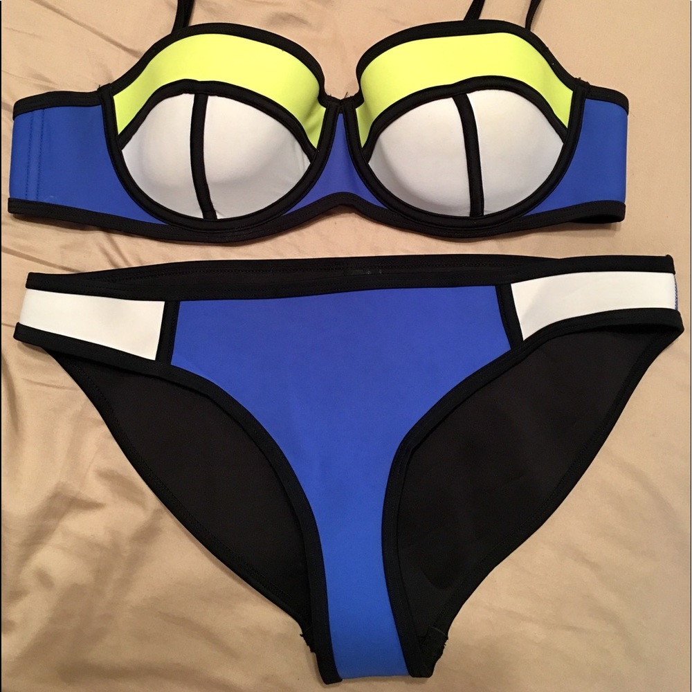 TRIANGL Bikini - 'Poppy' Style Swim Suit