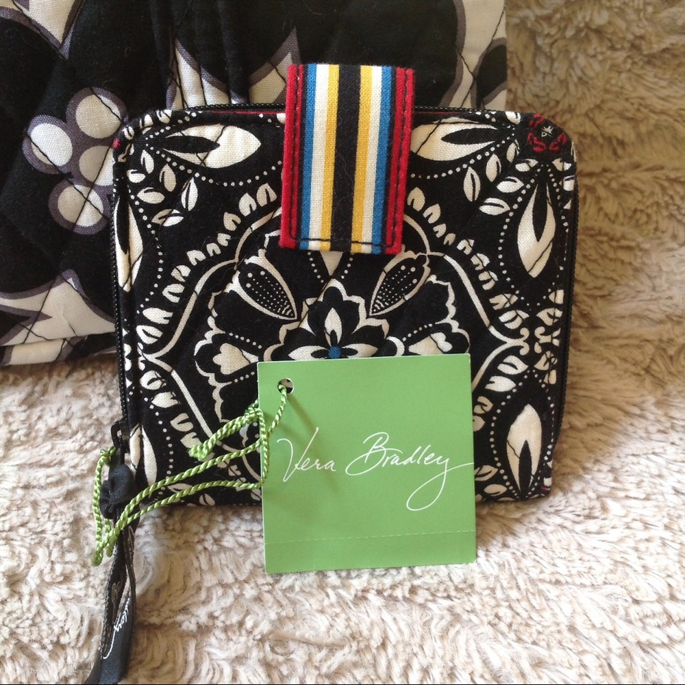 NWT AUTHENTIC Vera Bradley wallet