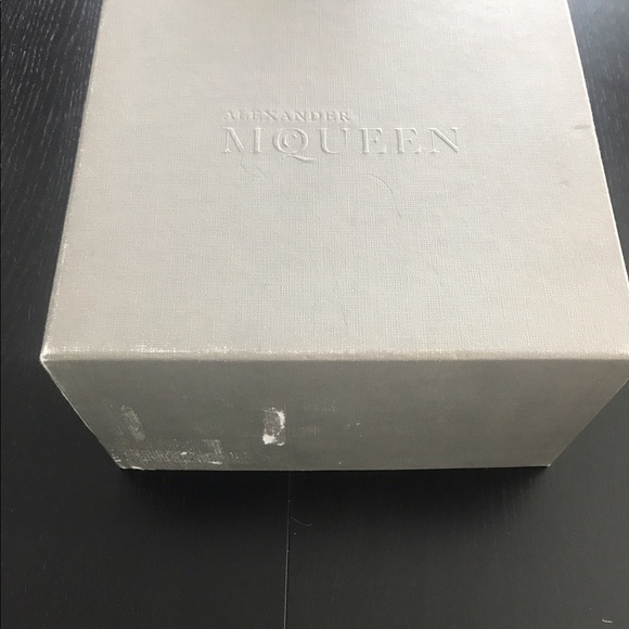 Alexander McQueen Pink Roses Snakeskin Box Clutch - Picture 7 of 7