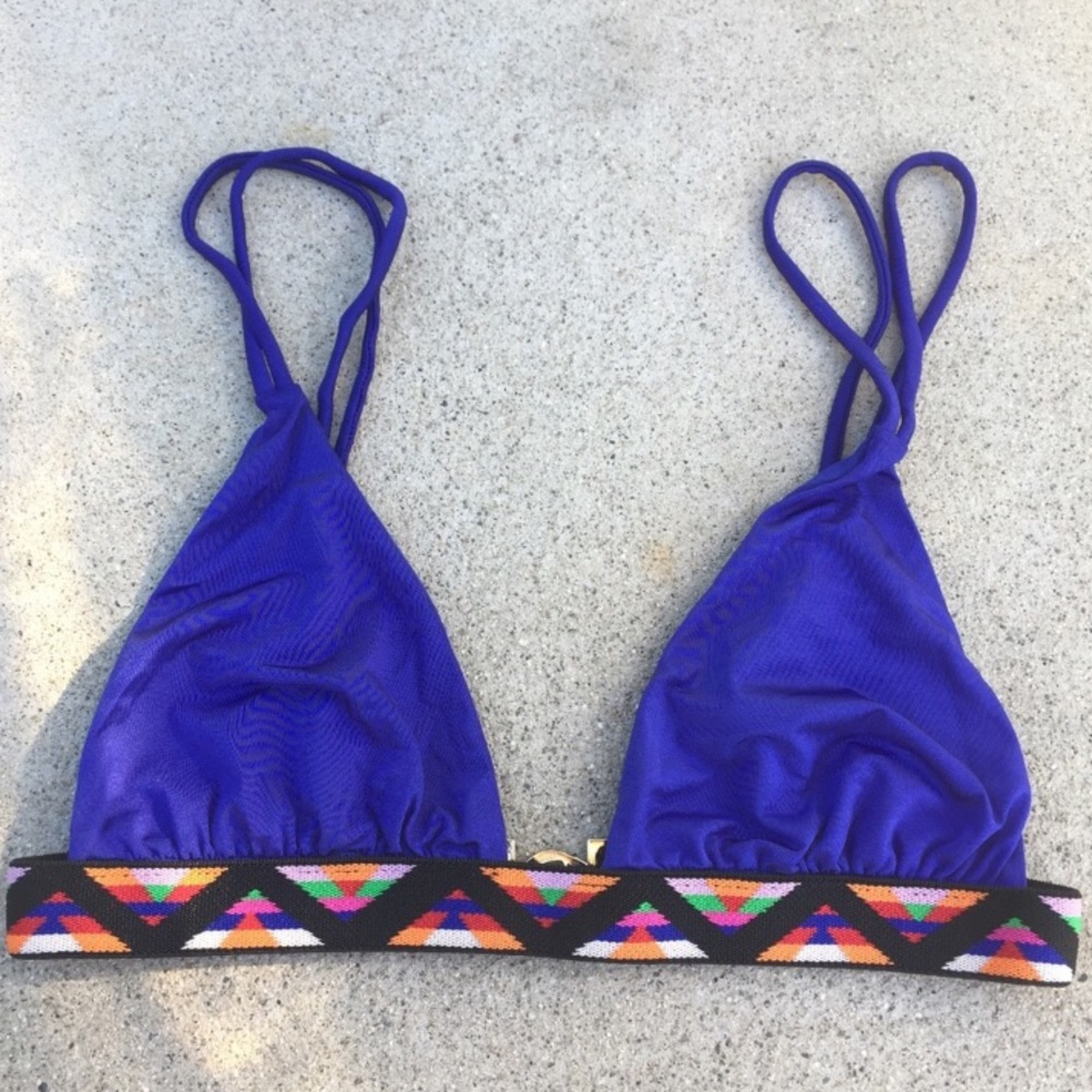 Beach Bunny tribal top