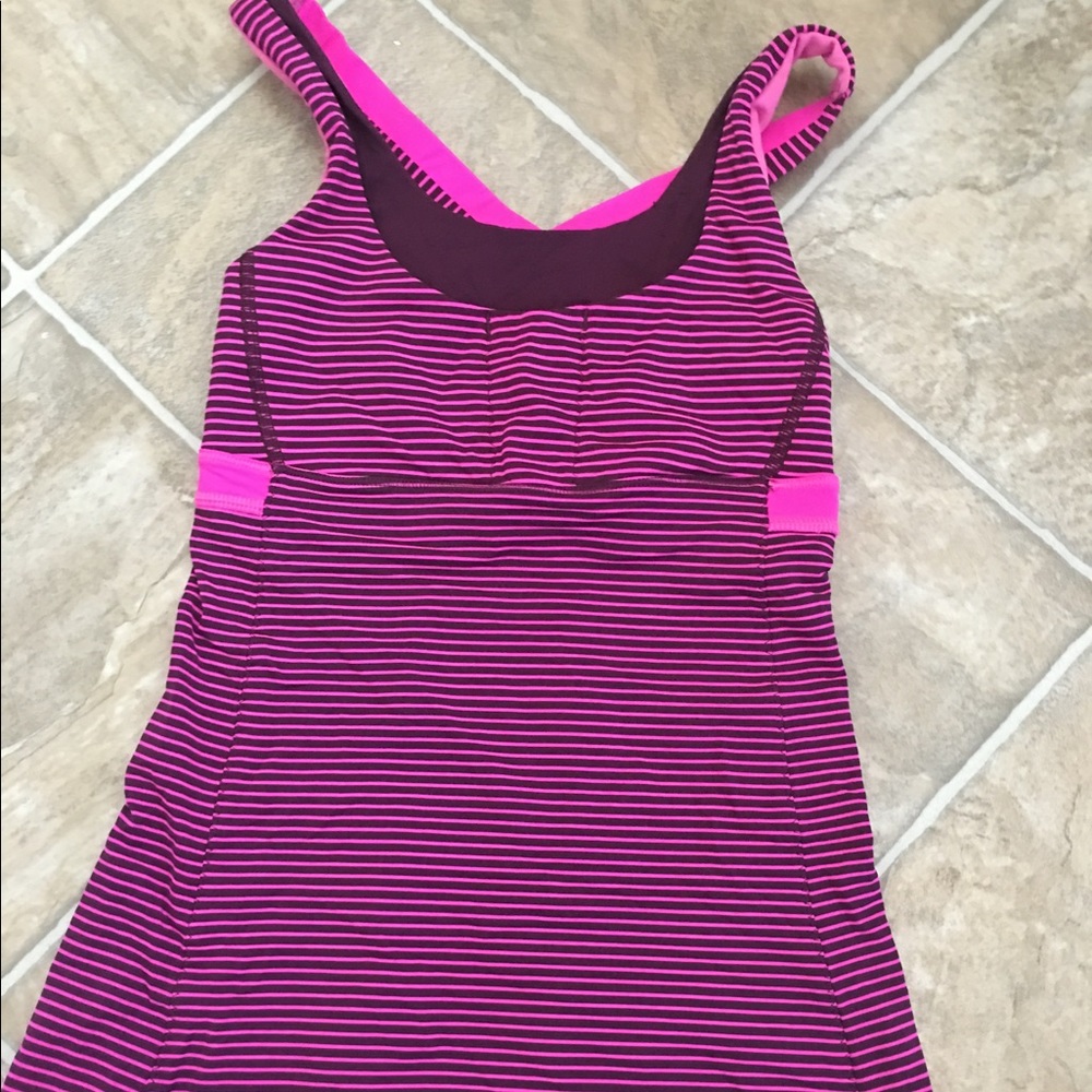 Lululemon top