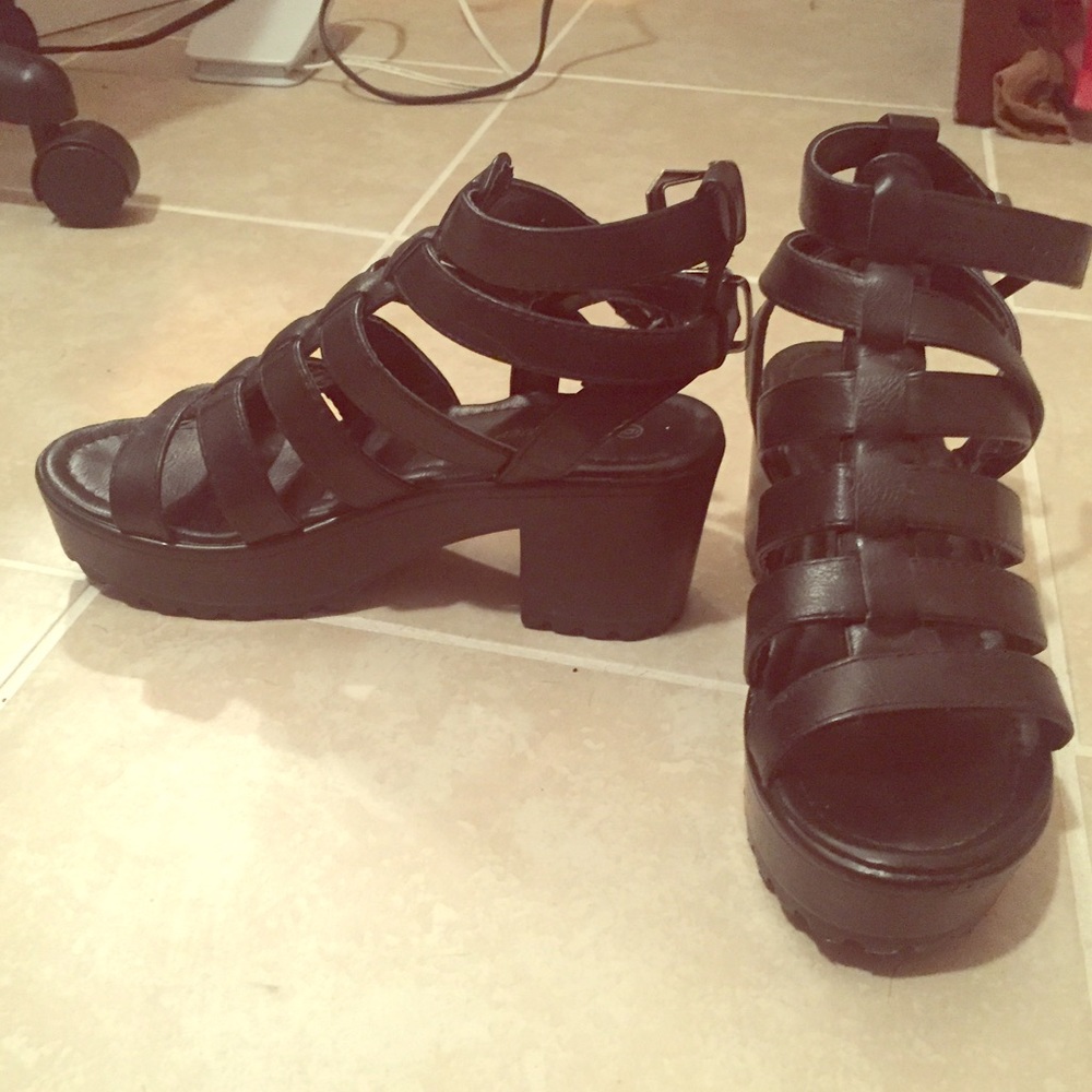 Gladiator sandals