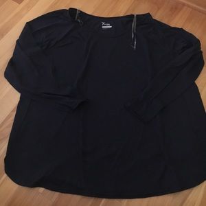 Old Navy Active long sleeve tee