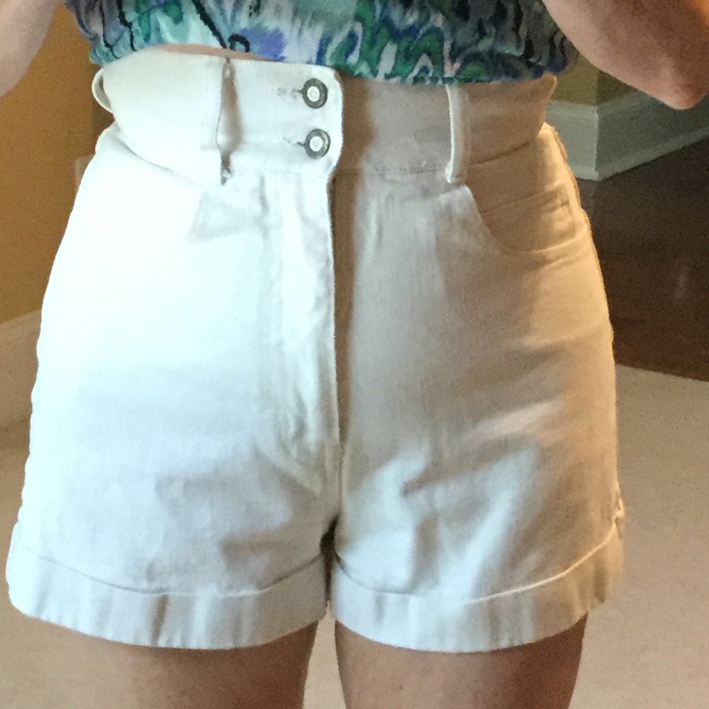 Vintage High waisted denim short by Express!