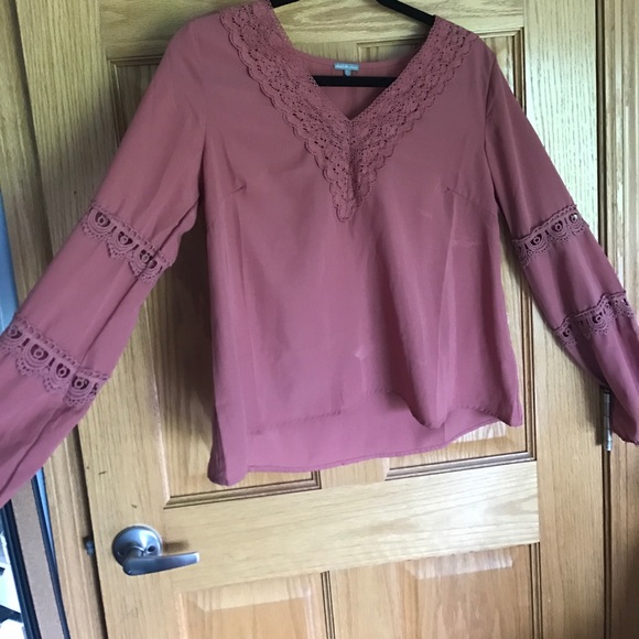 Long sleeve shirt - Picture 1 of 2