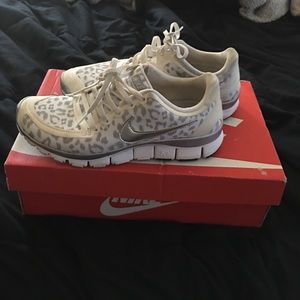 Nike Free Runs 5.0