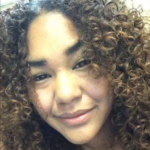 Meet your Posher, Kristina