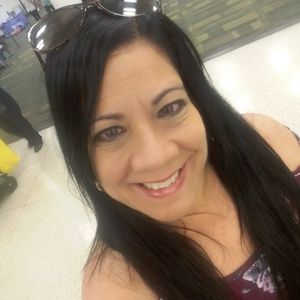 Meet your Posher, Zujy