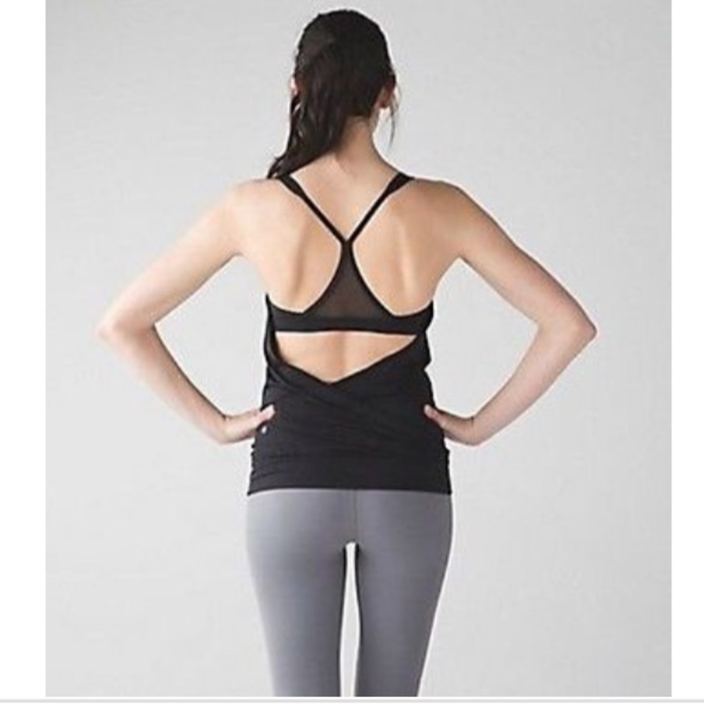 Lululemon black Minimalist tank with built-in bra