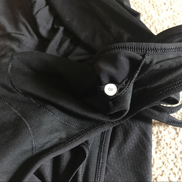 Lululemon black Minimalist tank with built-in bra - Picture 7 of 7