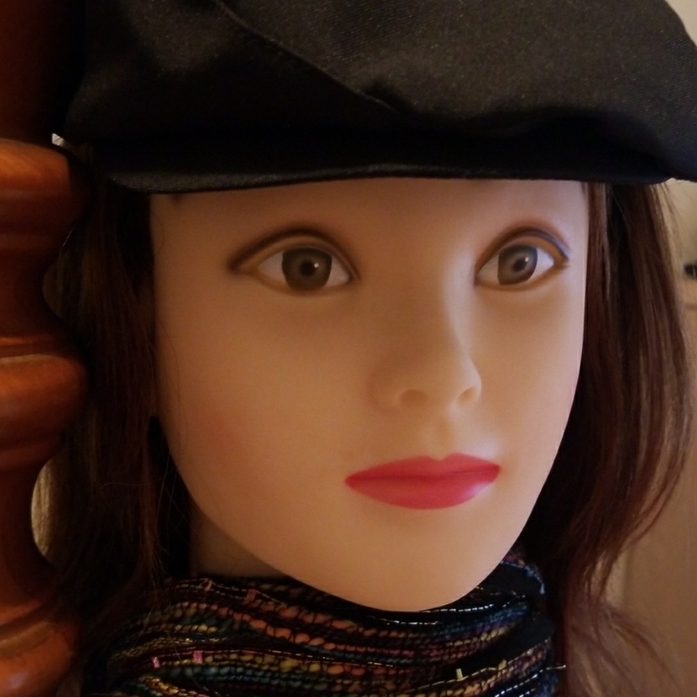 Womans golf cap