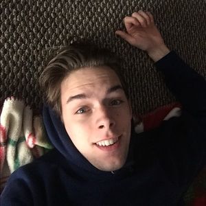 Meet your Posher, Kyle