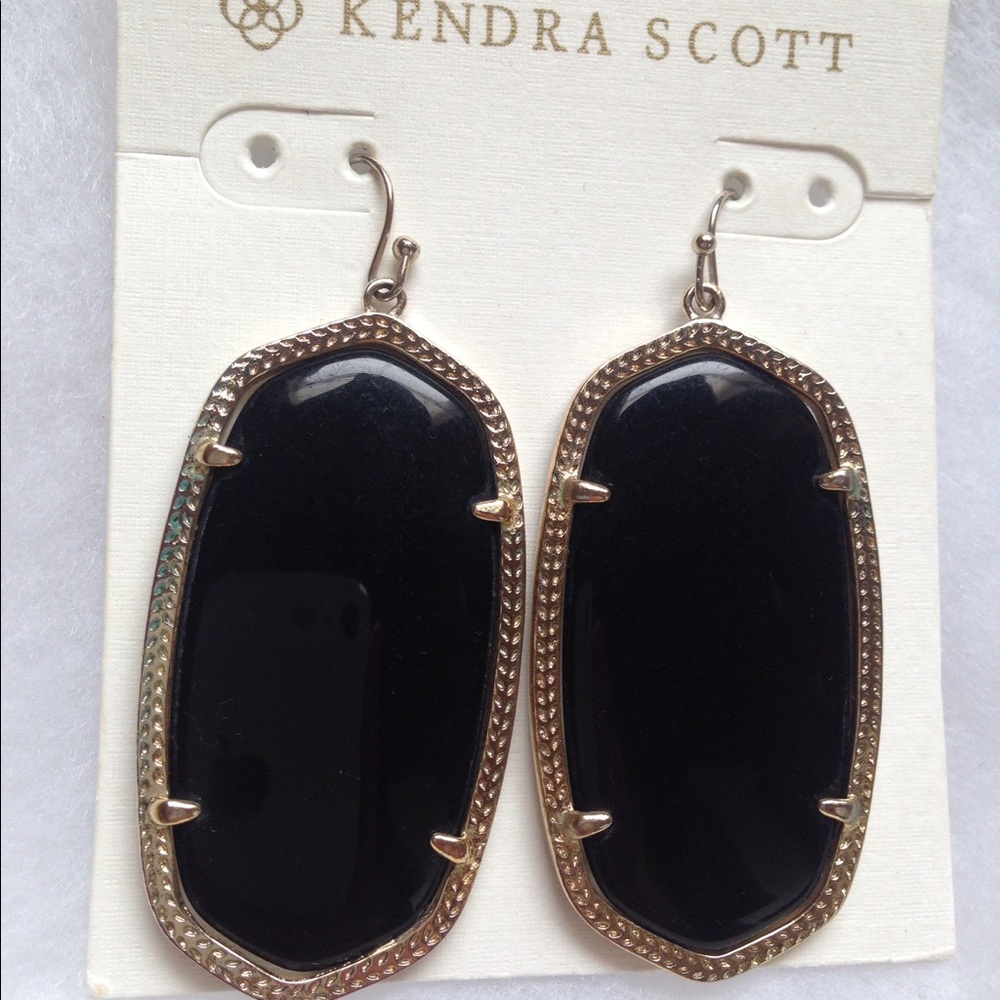 Kendra Scott Danielle Earrings Black and Gold