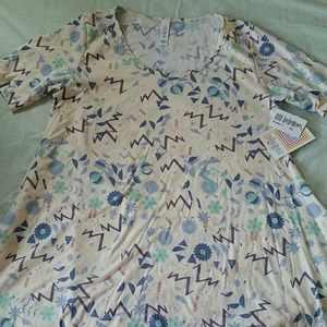 NWT lularoe xs perfect t