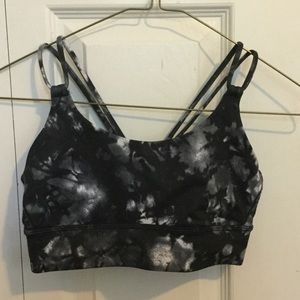 black and white tie die lululemon bra NWOT