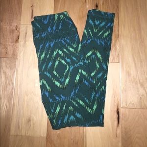 LuLaRoe one size leggings