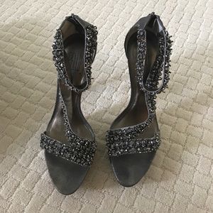 Pelle Moda sandal heel