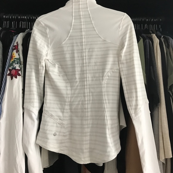 Lululemon Jacket - Picture 4 of 4